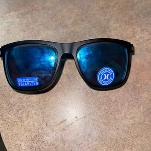 Hurley New Schoolers Sunglasses matte Black/ Blue